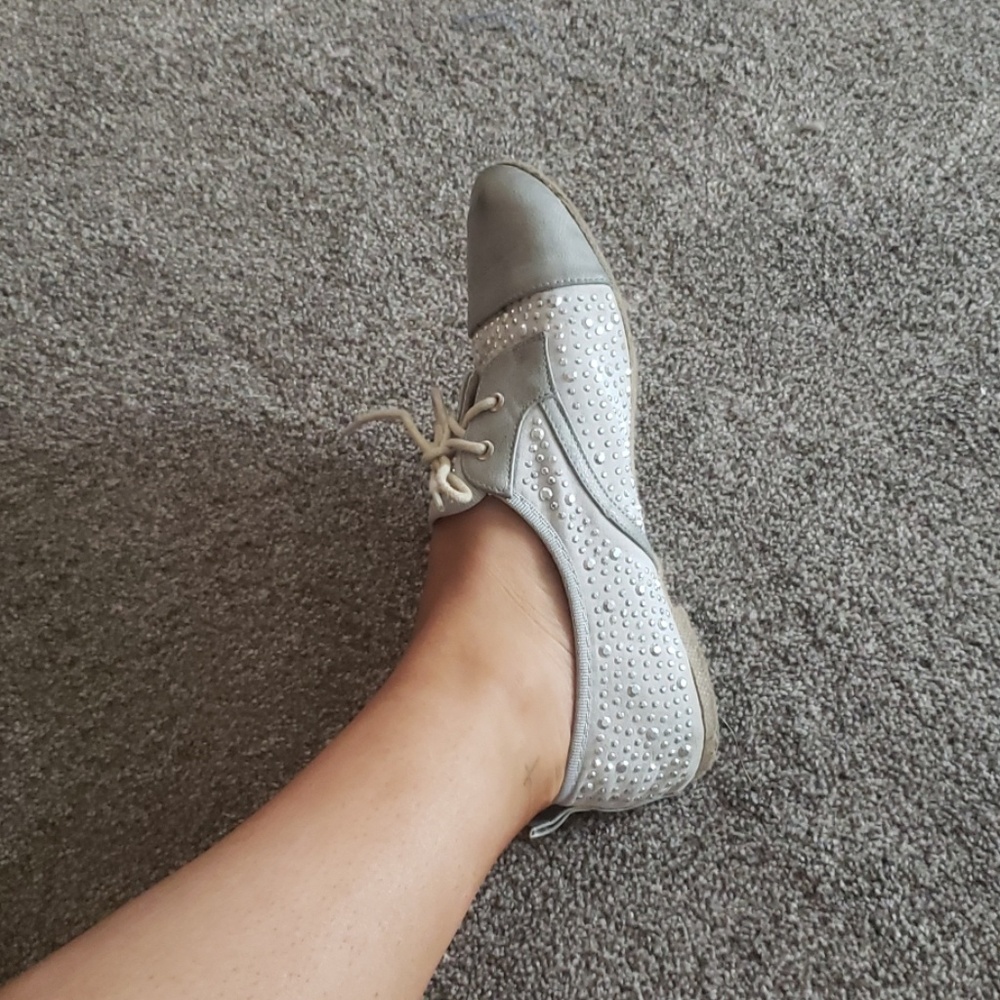 Eye catching flats